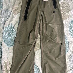 Nike Sage Green Men's Pants